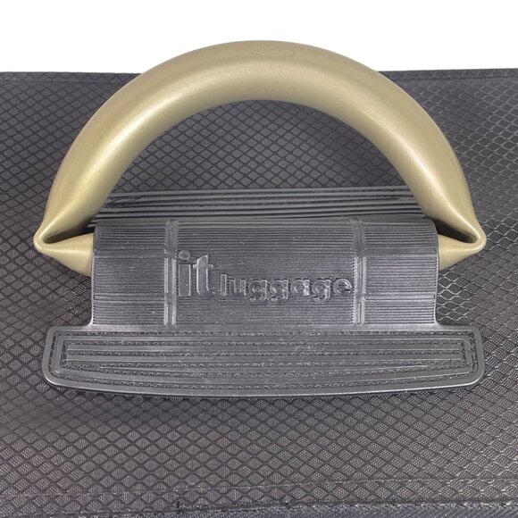 It Luggage Black Nylon With Telescopic Handle World’s Lightest Rolling Luggage - Picture 7 of 15